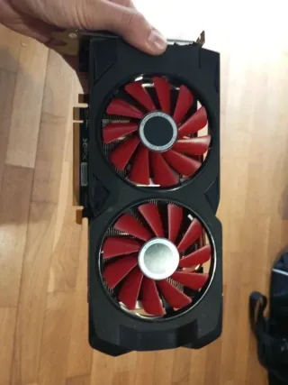 XFX RX 570 8GB Tarjeta Gráfica