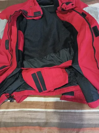 Chaqueta de Nieve Roja y Gris marca F2 XL