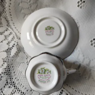 🇬🇧 Set Caffè Royal Albert Madonna Lily