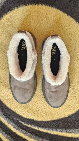 Botines Zara Talla 37 estilo UGG