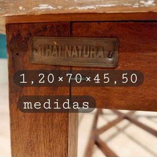 Mesa de centro de madera y cristal