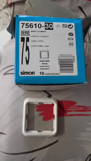 Simon 75610-30 Marco 1 Elemento Blanco Nieve