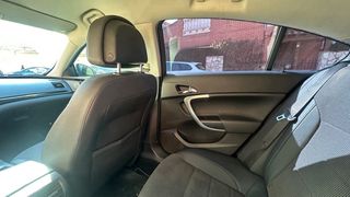 Opel Insignia Cosmo 2011