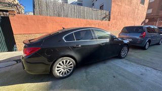 Opel Insignia Cosmo 2011