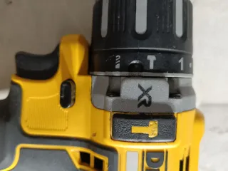 Taladro Atornillador Dewalt 18V XR Brushless