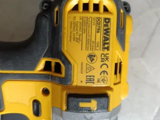 Taladro Atornillador Dewalt 18V XR Brushless