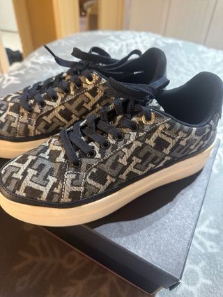 Zapatillas Tommy Hilfiger Talla 43