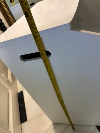 Comedero perro con almacenamiento blanco