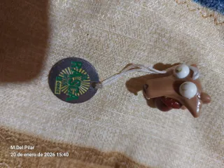 Llavero Corazón Rojo con Flecha y Brillantes