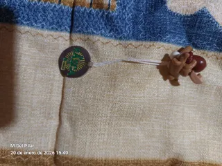 Llavero Corazón Rojo con Flecha y Brillantes