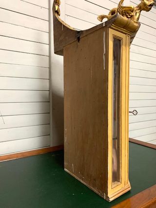 Vitrina Antigua Esquinera Dorada.