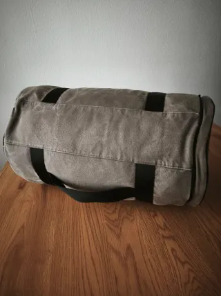 Bolsa de viaje Hackett gris y negra