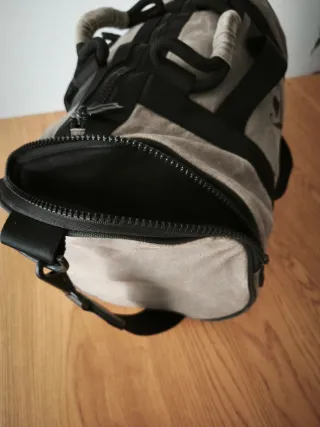 Bolsa de viaje Hackett gris y negra