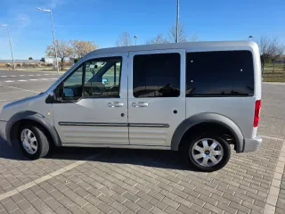 Ford Tourneo Connect 2012