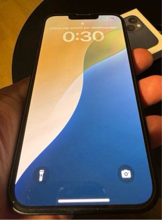 iPhone 13 Medianoche 128GB