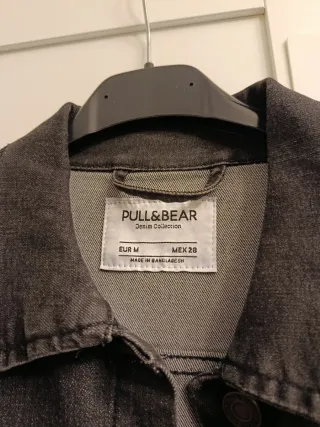 Cazadora vaquera gris Pull&Bear Talla M