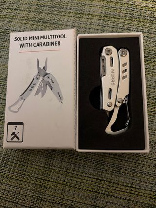 Mini Multiusos con Mosquetón