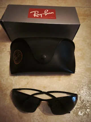 Gafas de sol Ray-Ban RB3183