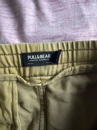 Pantalón cargo Pull&Bear beige