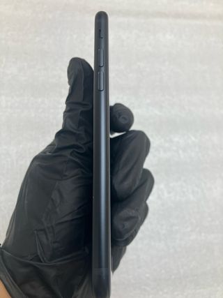 iPhone SE 2022 64GB Nero - Batteria 100%