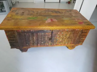 Baúl de madera vintage