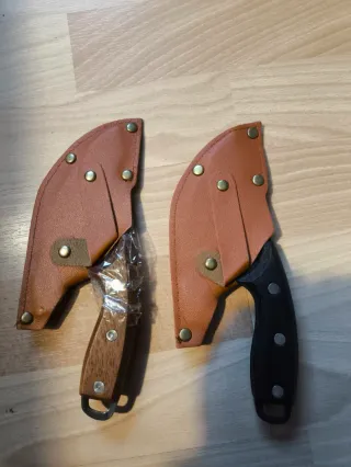 Lote 2 Cuchillos Barbacoa Cuero