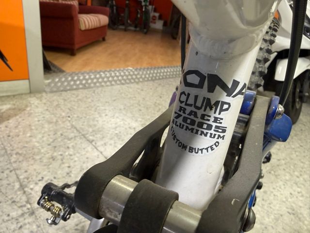 Bici Doble Suspensión Kona Lisa DS