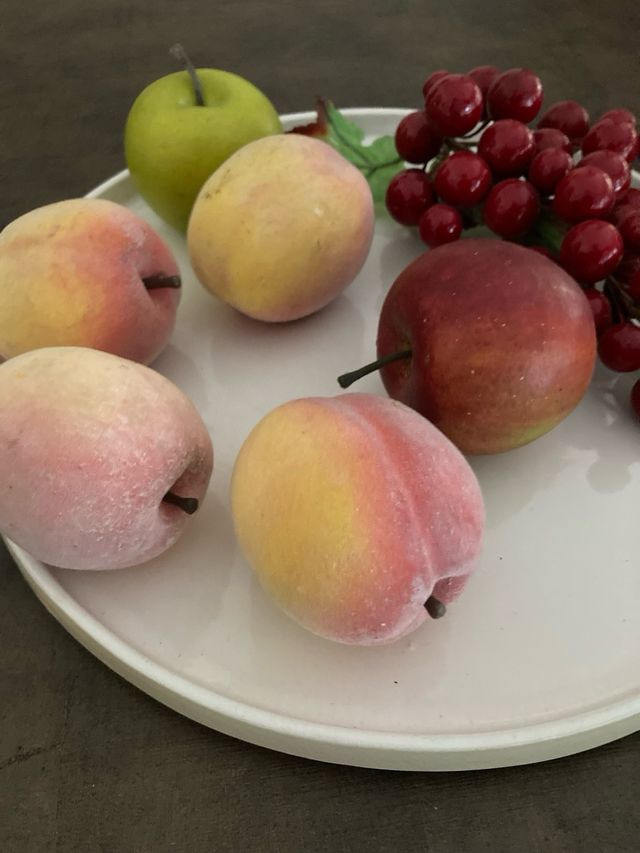 Frutta finta decorativa