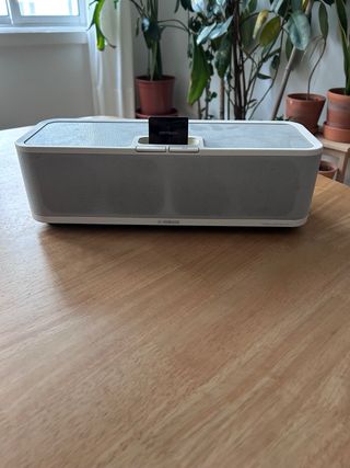 Altavoz Yamaha Blanco
