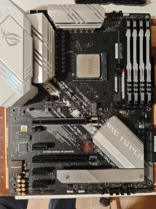 Placa Base + 32GB RAm + Ryzen 9 5900x