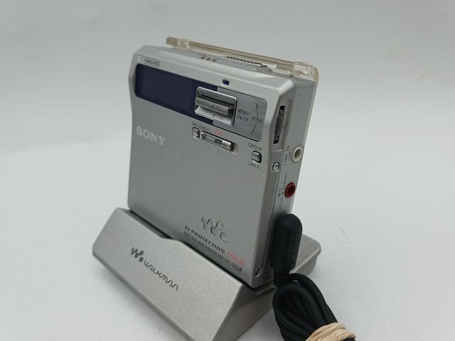 Sony MZ-N1 NetMD Walkman Argento
