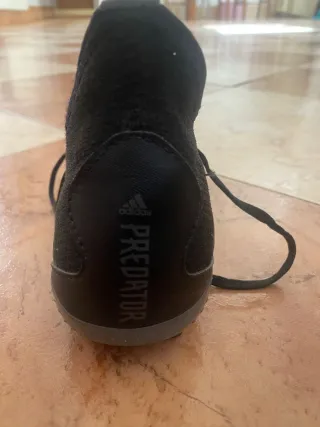 Botas de fútbol Predator Talla 37.5