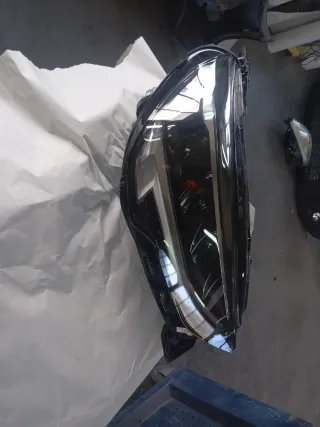 Faro Delantero Derecho Opel Corsa Del lado derecho