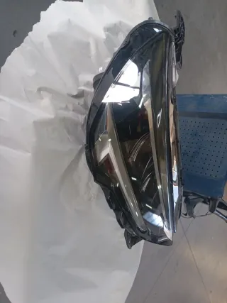 Faro Delantero Derecho Opel Corsa Del lado derecho