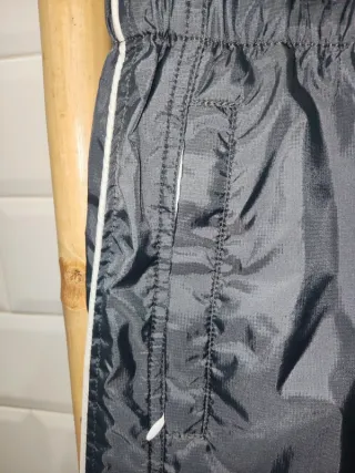 Falda Silver Creek Negra Talla L