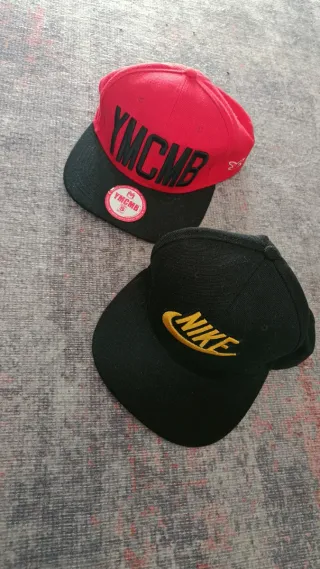 2 Cappelli Nike YMCMB