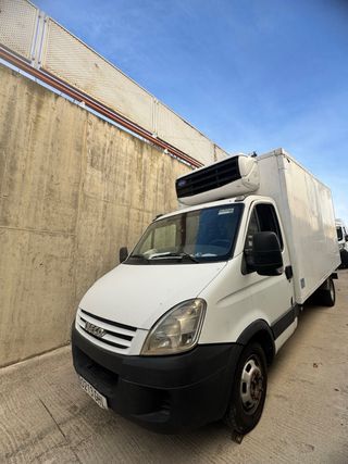 Camion frigorifico 3500kg