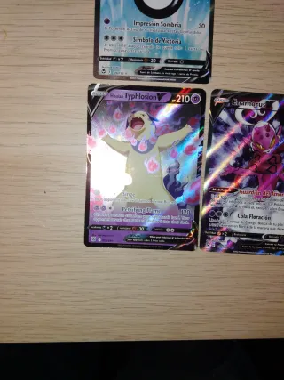 3 Cartas Pokémon Raras V
