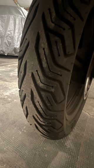 Moto Scooter Automática Negra