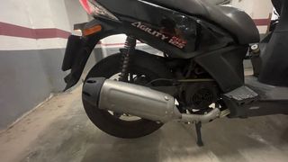 Moto Scooter Automática Negra