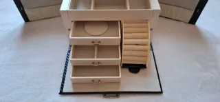 Joyero grande negro con cerradura