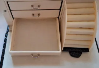 Joyero grande negro con cerradura