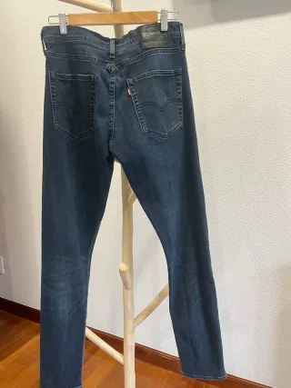 Levis 512 W32 L34