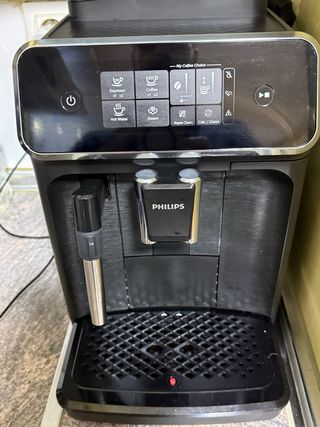 Cafetera Philips Serie 2200 Classic Milk Frother