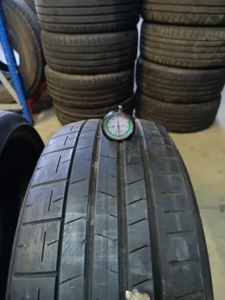 235/35R19 91Y Pirelli P Zero 4