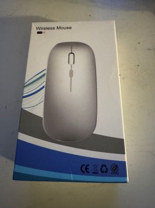 Ratón Inalámbrico Gris y Blanco