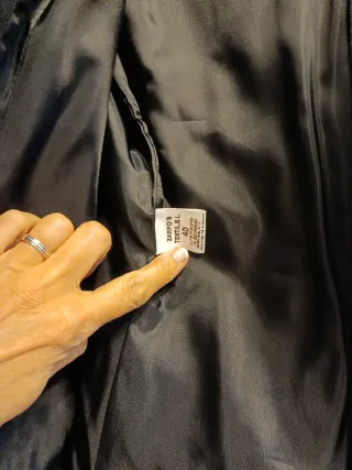 Americana negra corta