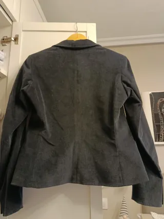 Americana negra corta