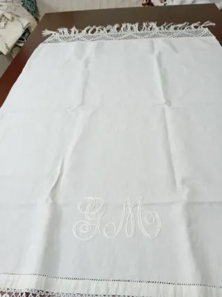 Asciugamano lino ricamato a mano cm 125x80