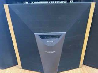 Equipo de música Sony: Ampli, CD, Radio, VHS, etc.